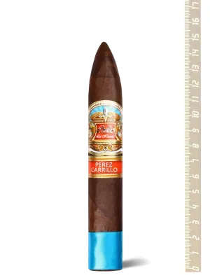 Сигары Perez Carrillo La Historia Regalias D'Celia Piramides