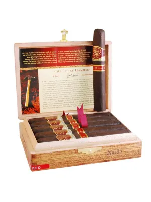 Сигары Padron Family Reserve 47 Years Maduro (85 Years)